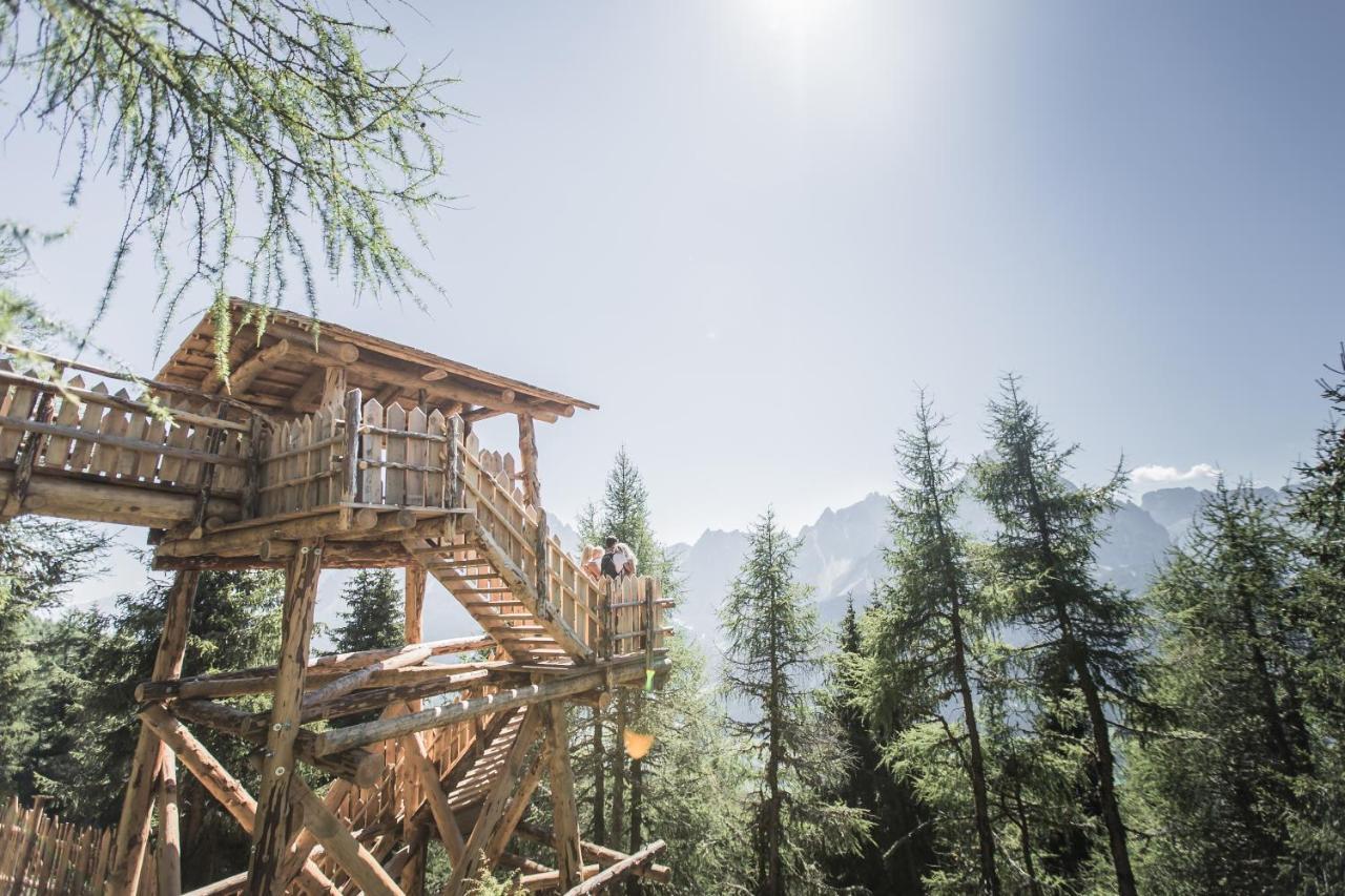 Hotel Löwe Innichen Buitenkant foto